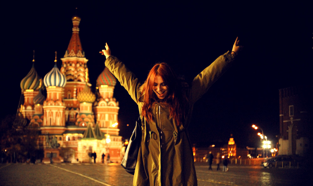 Moskau Moscow red square roter platz Masha sedgwick iq parka schön winter nacht night