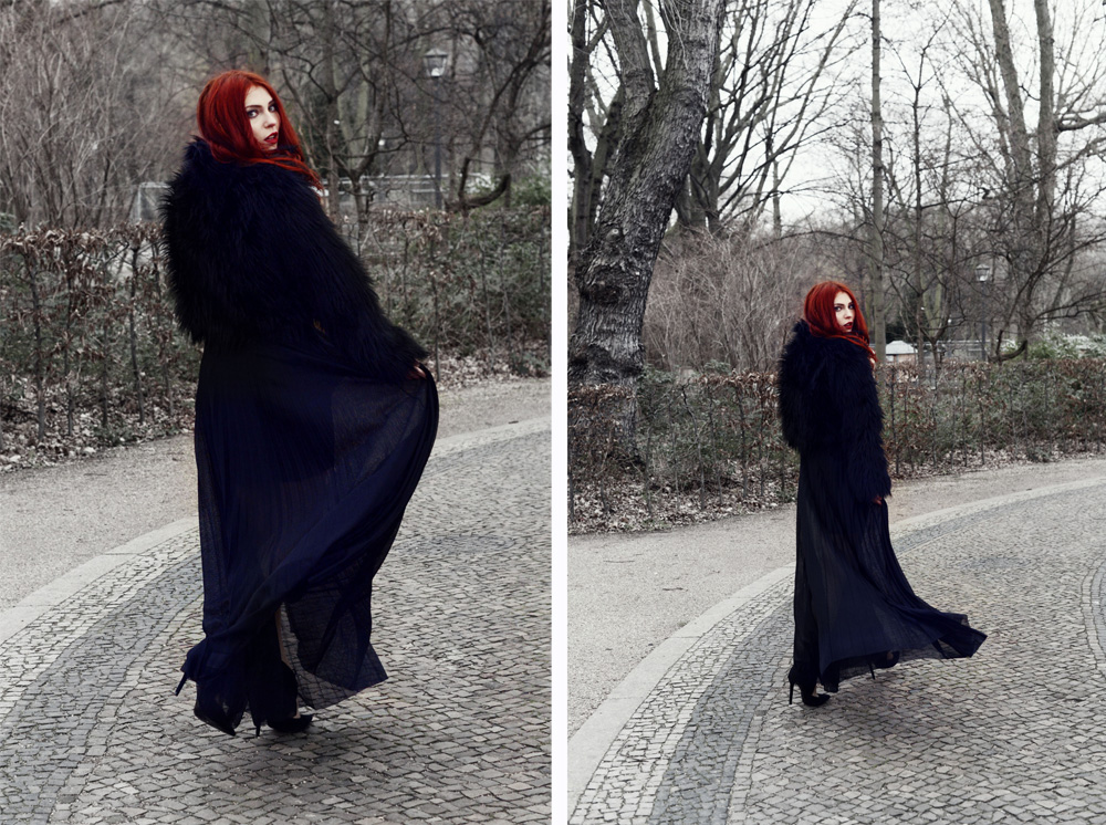 Masha Sedgwick Kim Ahrens Kiamisu Shooting düster gotisch schwarz traurig Berlin Neptunbrunnen Winter