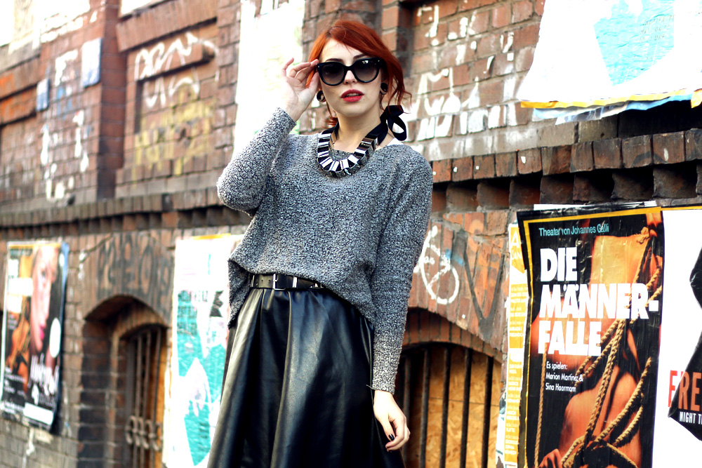 midirock midi rock style look outfit frühling trend 2014 masha sedgwick leder zalando cut out schuhe edgy rock grunge berlin