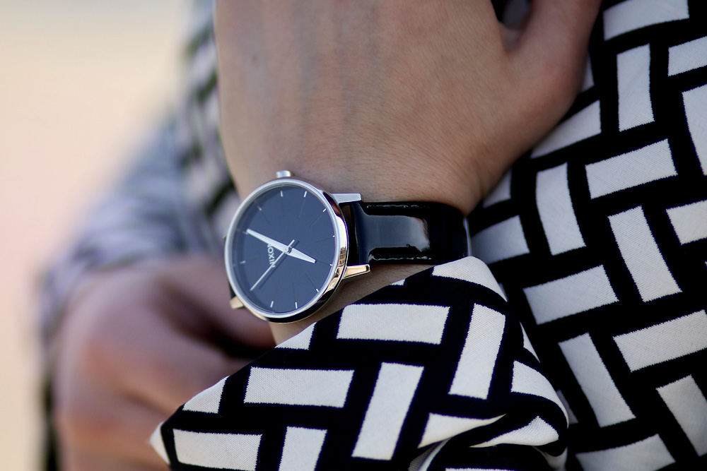 Masha Sedgwick grafik trend muster jacke grafisches schwarz weiss blazer chanel urban cool outfit mode blogger blog berlin 2014 inspiration