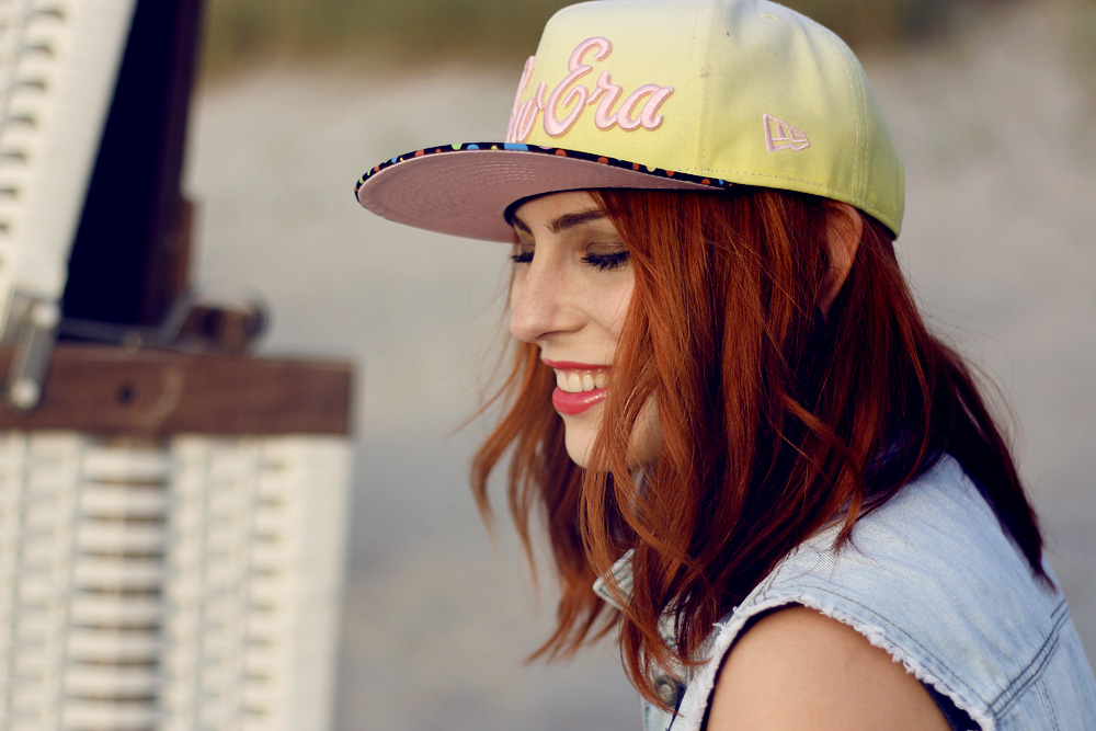 Masha Sedgwick candy colors pastell festival outfit street style look fashion mode blogger berlin ostsee strand kleidung c&a vans eleven paris weisser rock