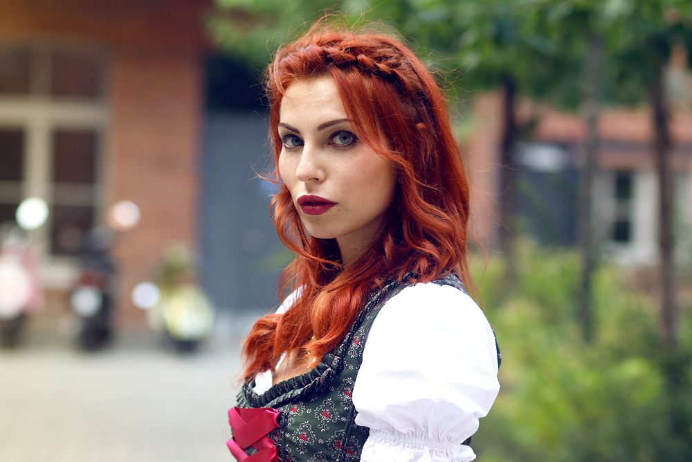 dirndl hallhuber zalando oktoberfest tracht blogger cover pr münchen outfit