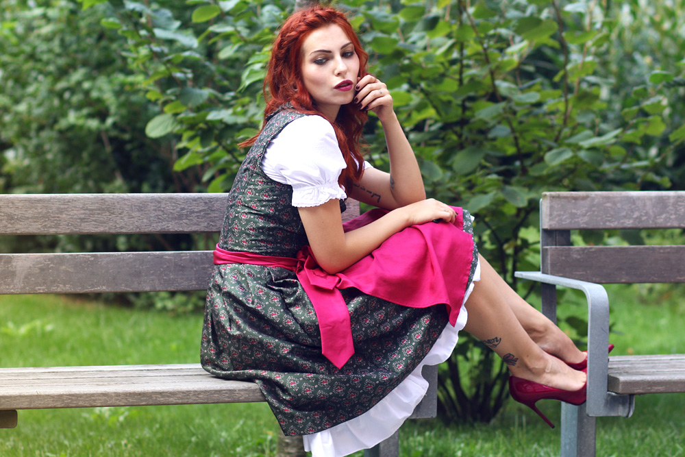 dirndl hallhuber zalando oktoberfest tracht blogger cover pr münchen outfit