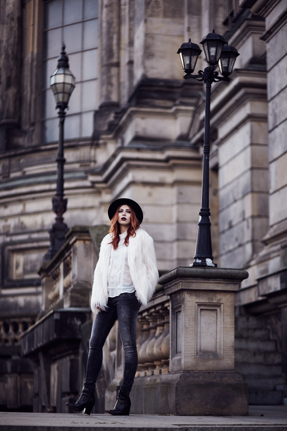 masha sedgwick fake fur coat white street style winter berlin grunge