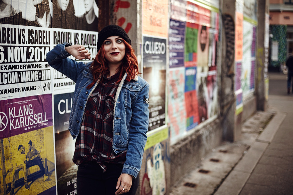 outfit street style pepe jeans london cara delevigne redneck grunge checked rock 80s america usa masha sedgwick berlin kreuzberg oranienstrasse funny face