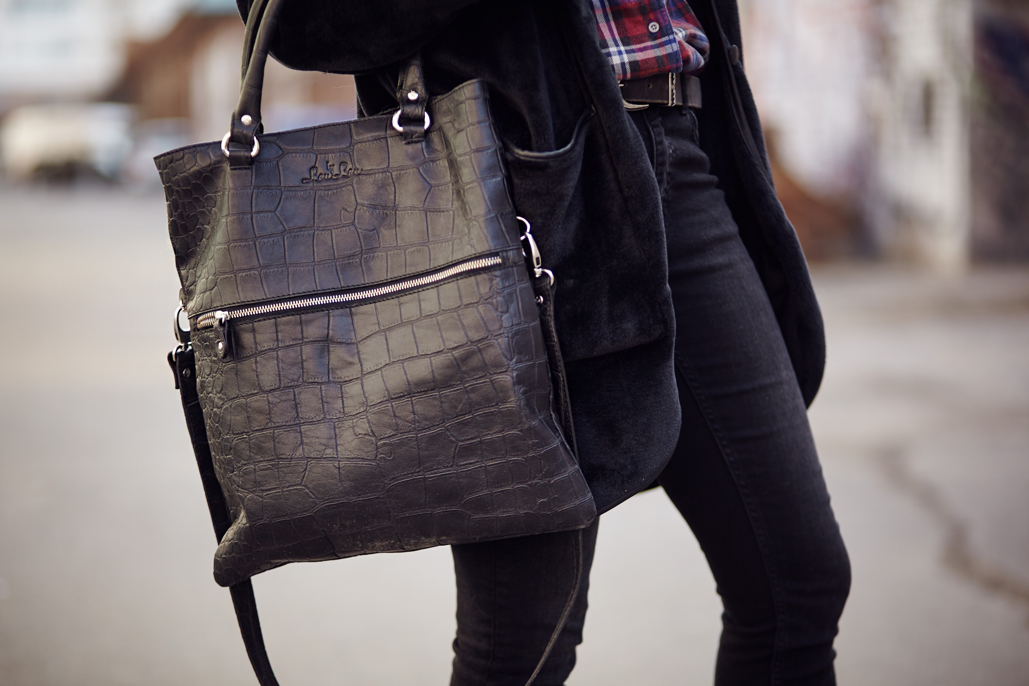 casual-sunday-outfit-glasses-8