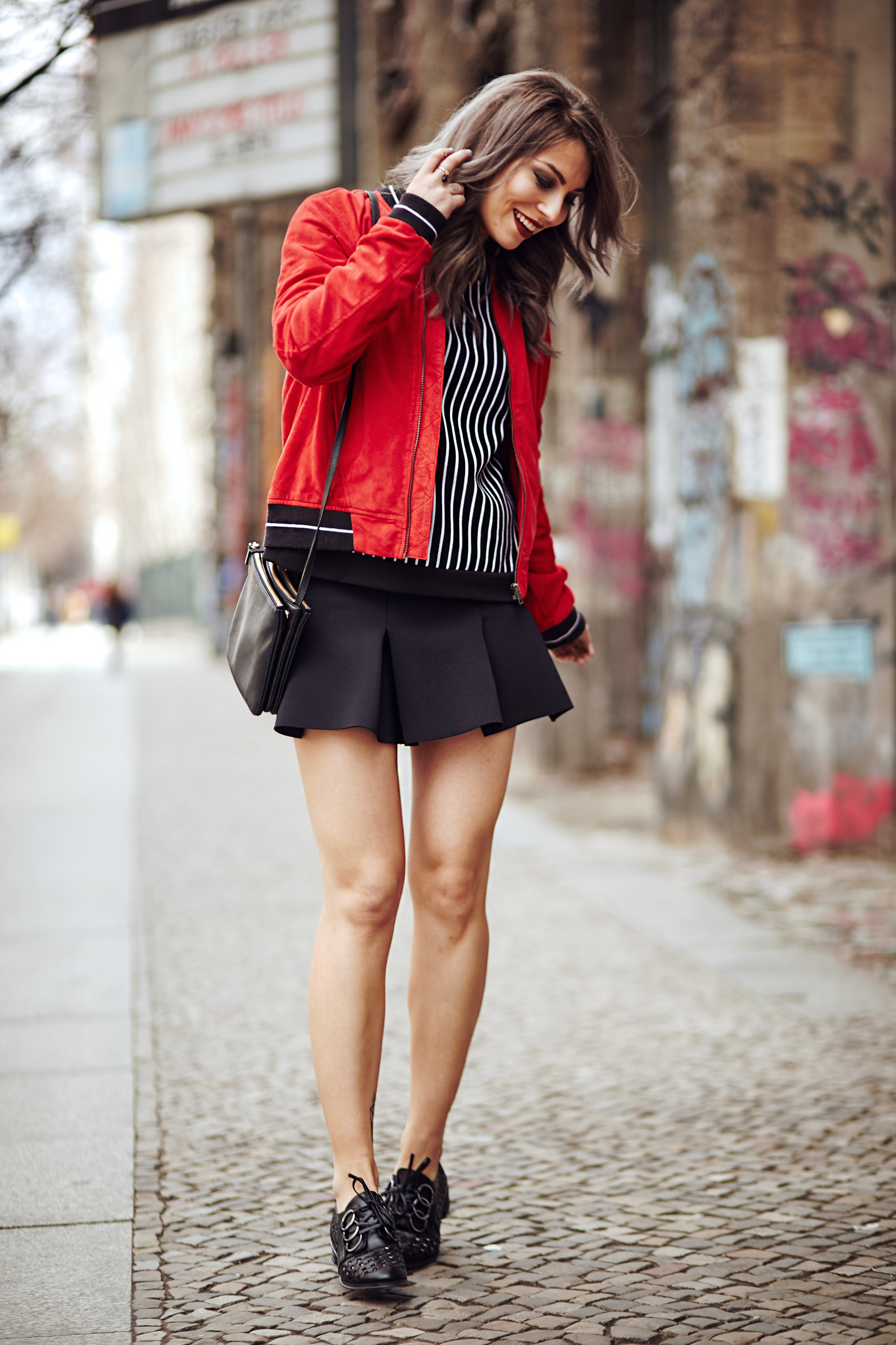 red-black-outfit-college-outfit-6