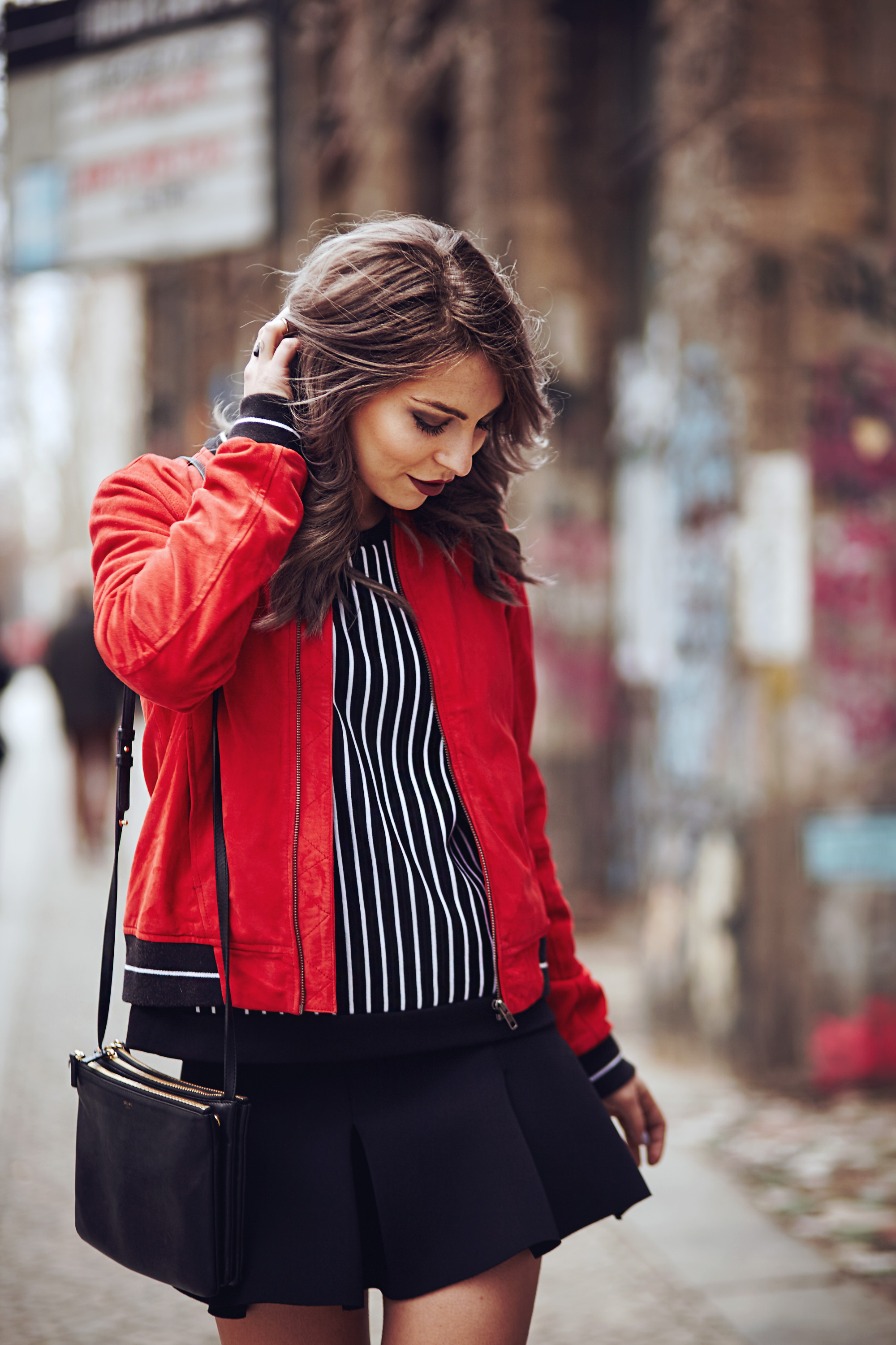 red-black-outfit-college-outfit-8