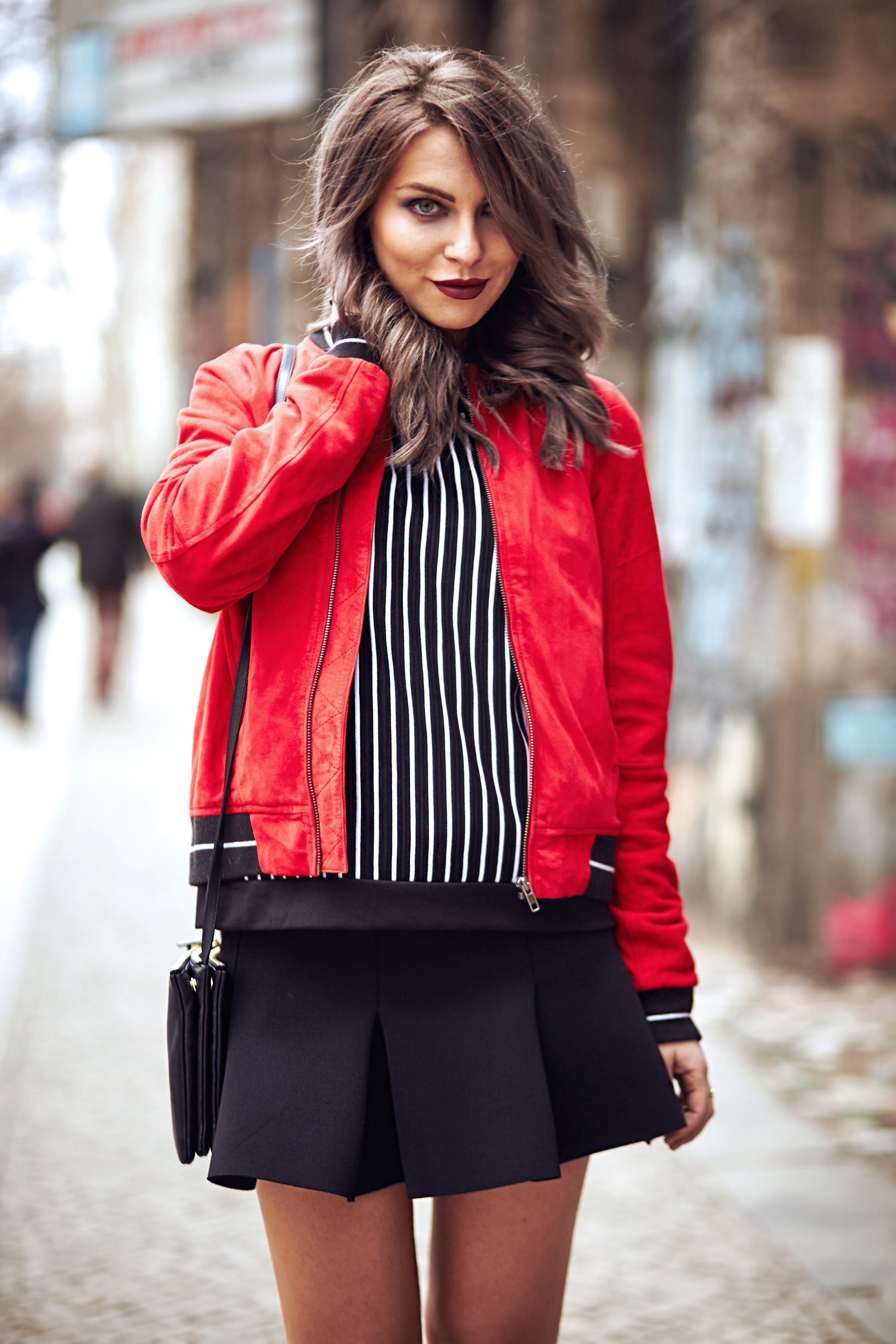 red-black-outfit-college-outfit-9