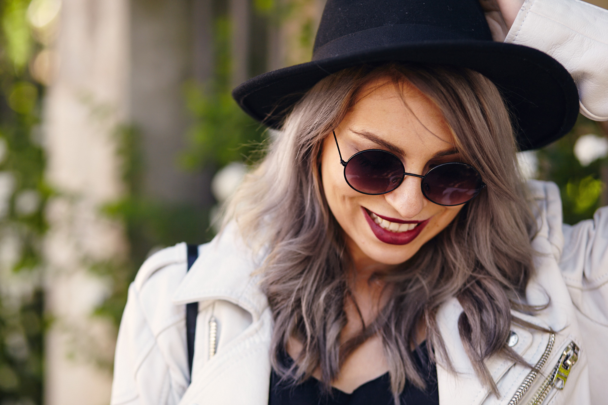 white-leather-jacket-black-marlene-pants-3