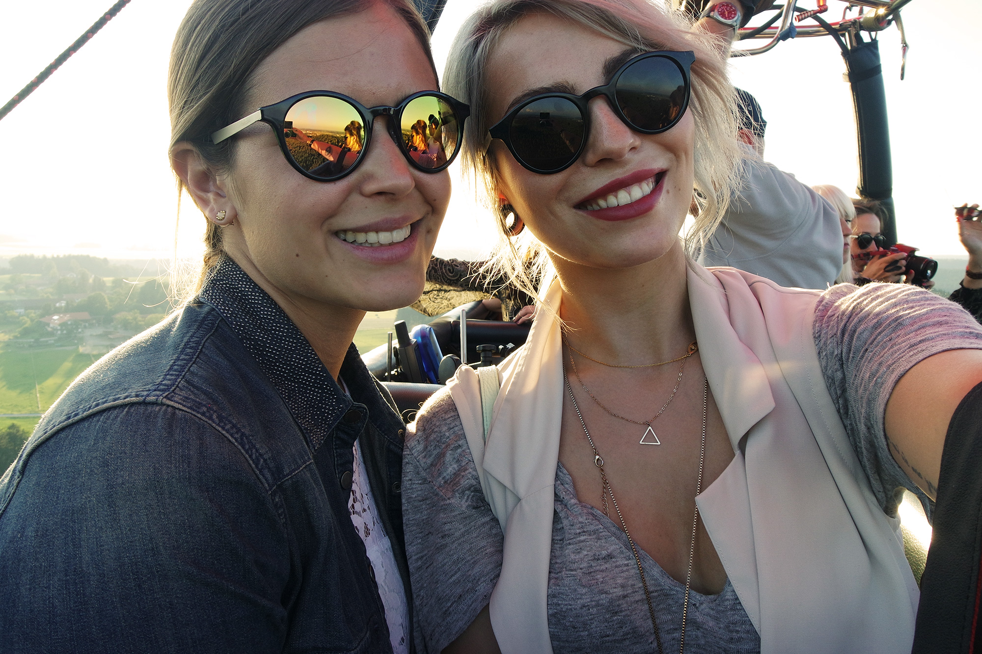 Carrera-Sun-Out-There-16