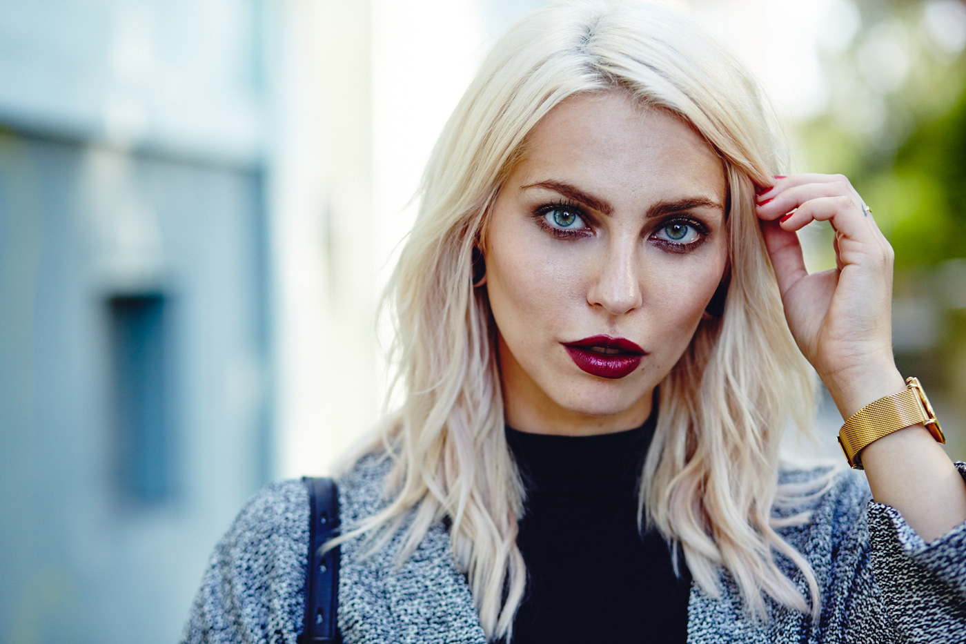 edited-masha-sedgwick-outfit-green-skirt-5