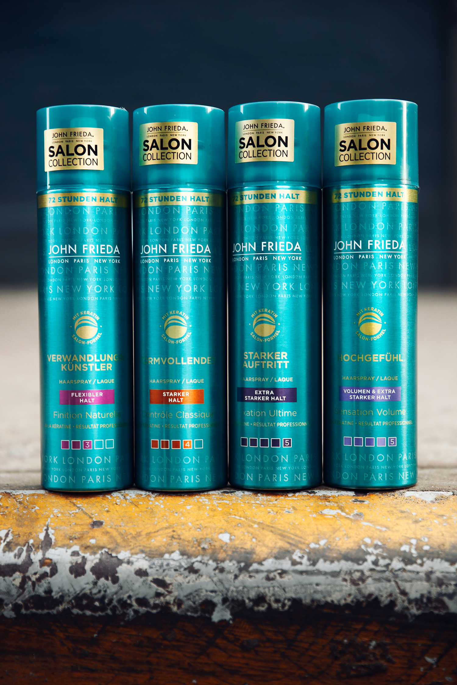 Masha Sedgwick | Portrait | platin blonde hair styles: sleek, braided, bun