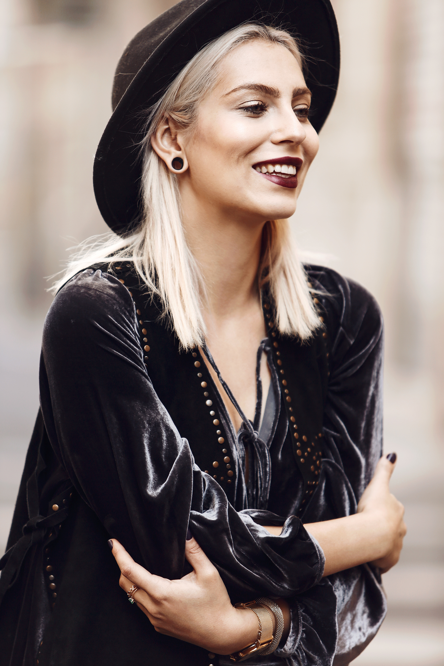 Street Style in Milan | via Masha Sedgwick wearing SLY010