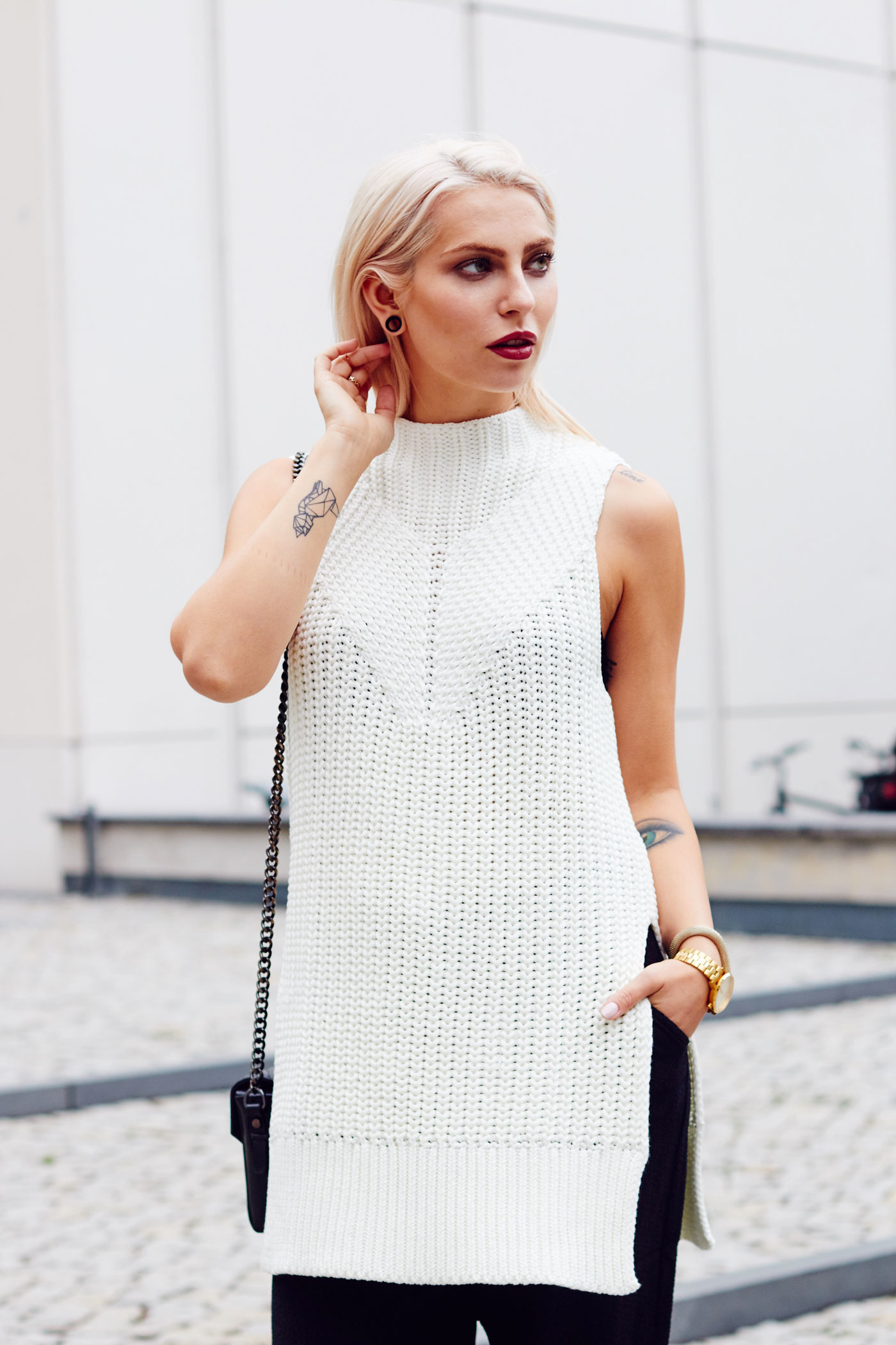Street style from Berlin / Germany via Masha Sedgwick
check the fashion blogh for more details