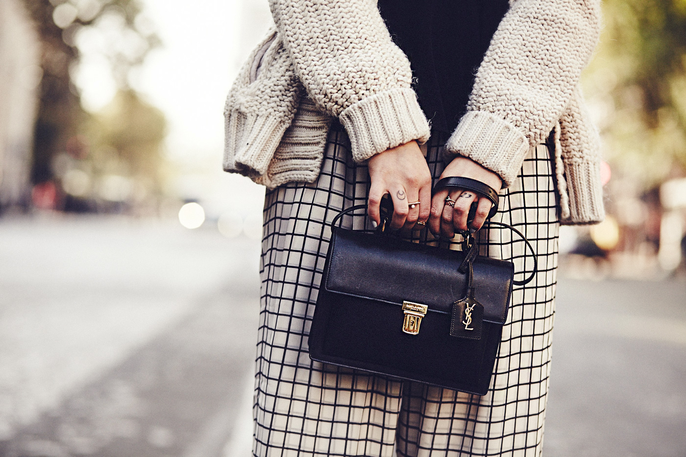 Outfti taken in Paris | Autumn look with culottes via Masha Sedgwick