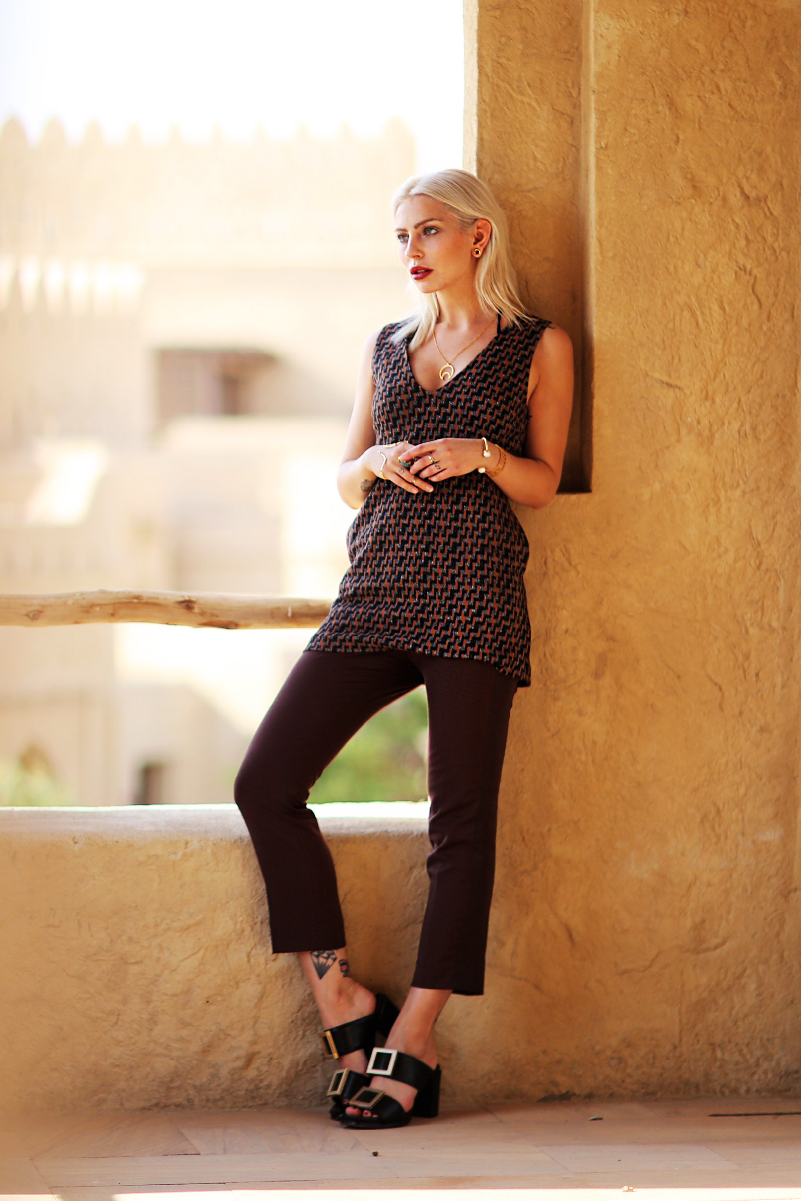view more details on my blog | wearing Pinko | Dubai desert | 2015