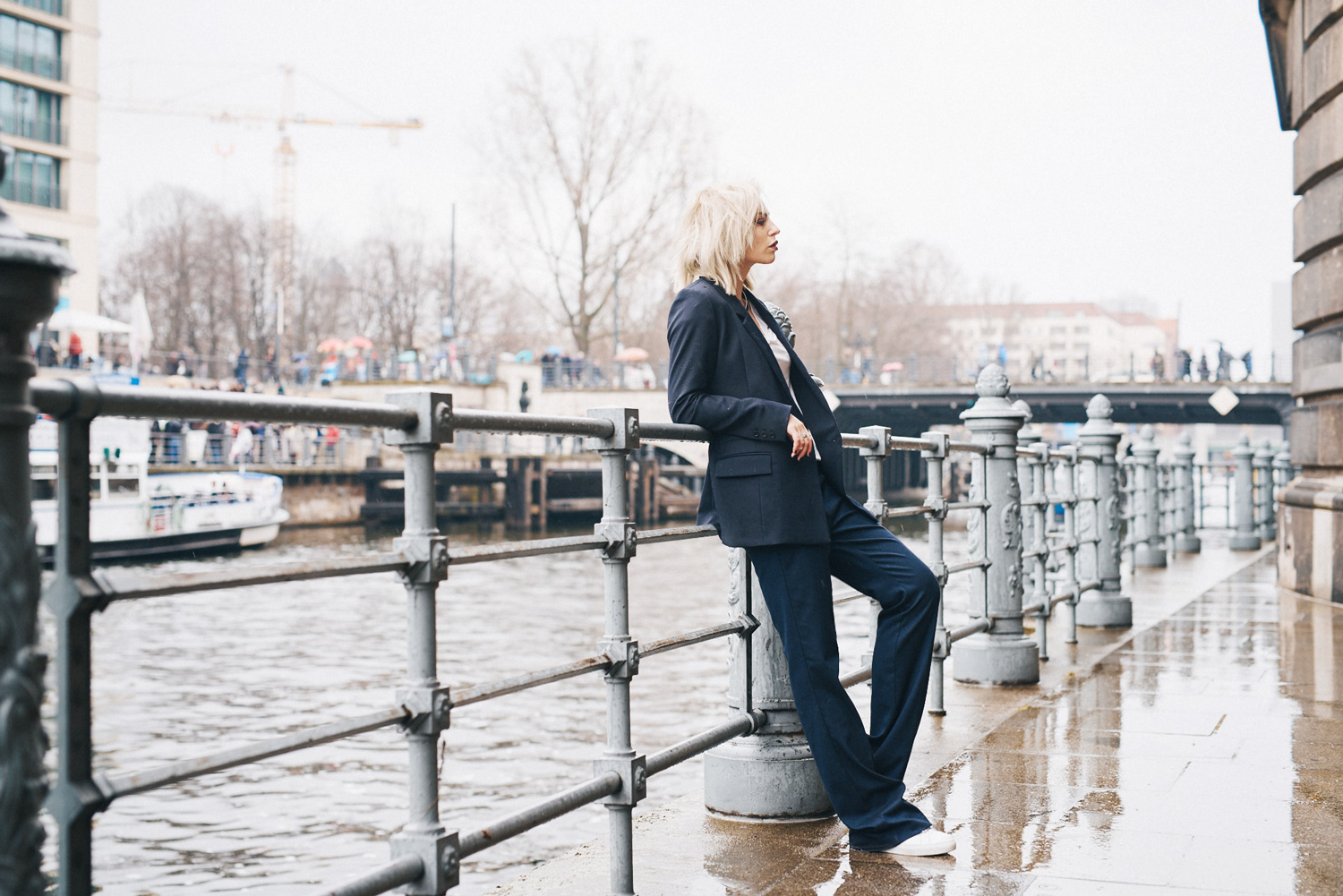 dresscode: office | view more details on my blog | blue two piece | outfit | stylish | fashion | casual