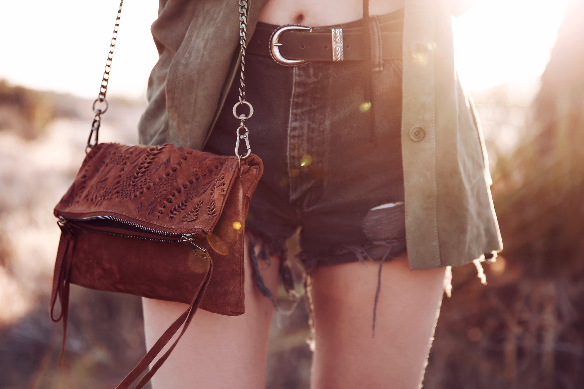 Safari style meets Boho | view more pictures on my blog | in the desert of California | Coachella | Fashion | outfit | summer