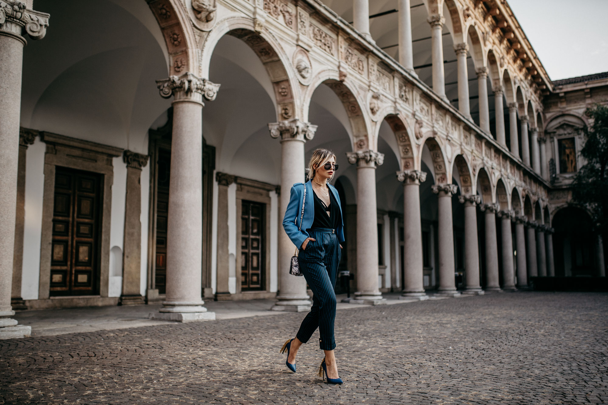 How to find your own style | Milan Fashion Week AW1617 | Elisabetta Franchi | style: classy, sexy, blau, blue, chic, italian