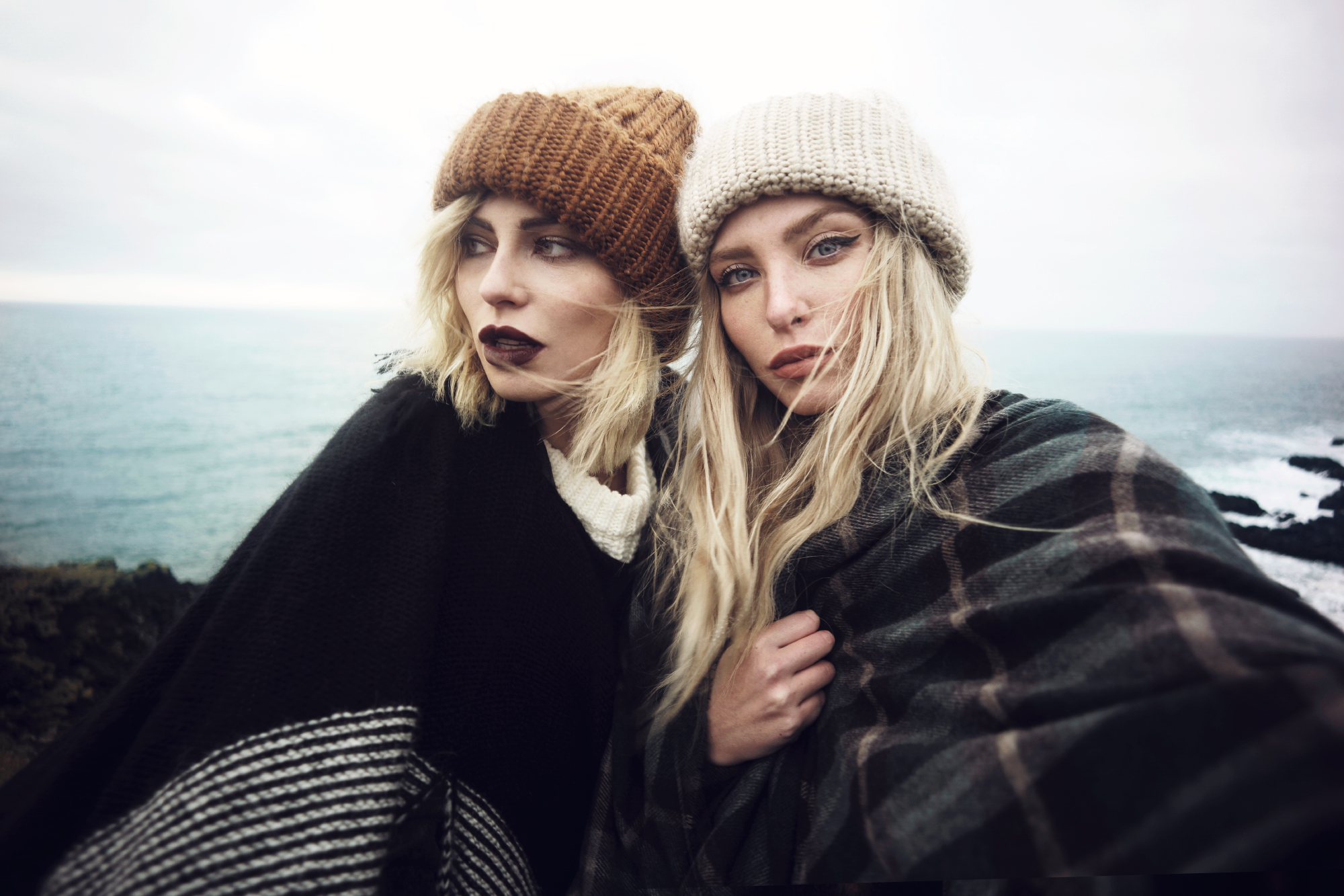 Iceland Diary | landscapes | hot spots | travel destination | Masha Sedgwick | best friend | Lina | selfie