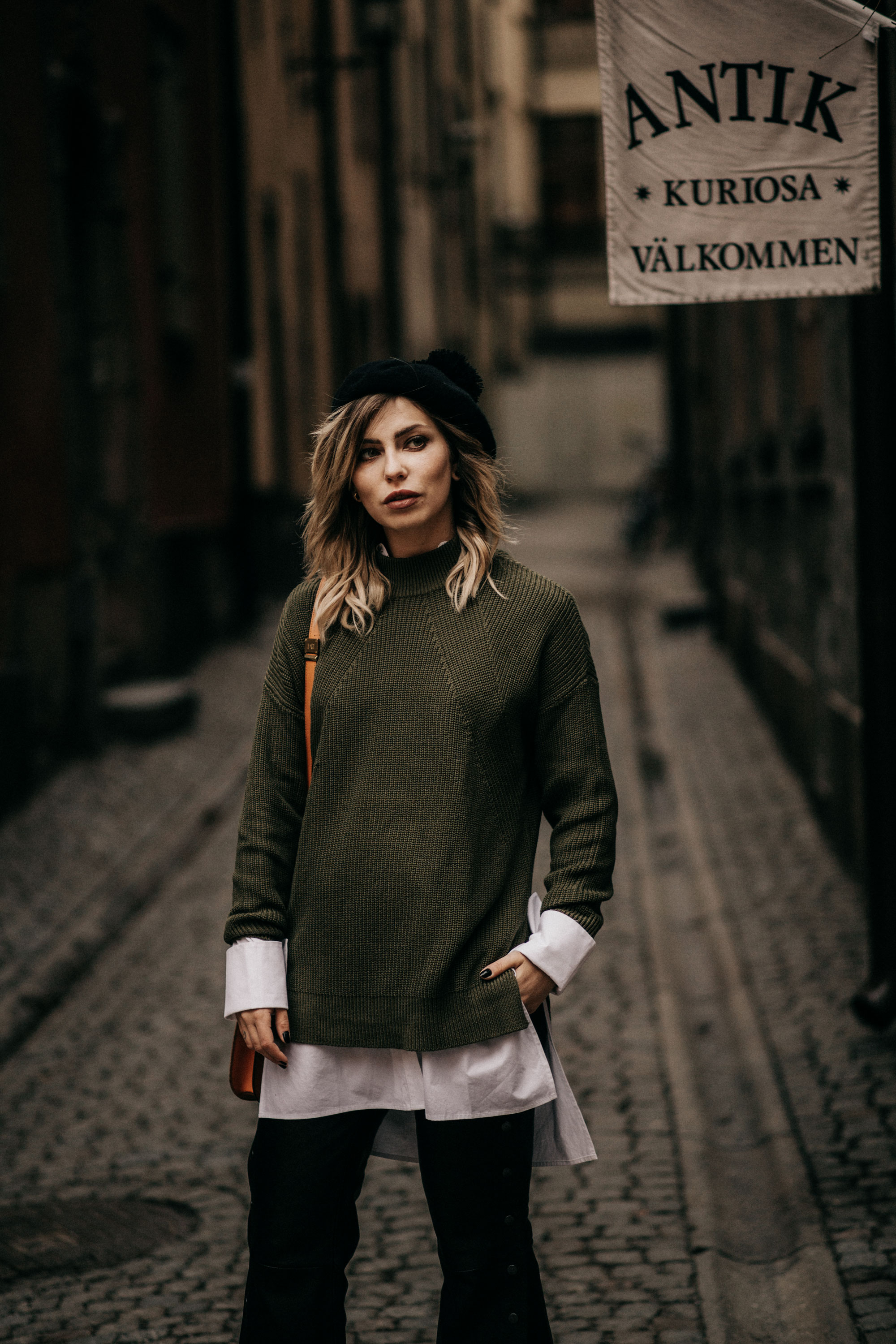 Fashion Week Outfit for Stockholm & Kopenhagen | street style | labels: Lala Berlin, statement sleeves blouse from Edited