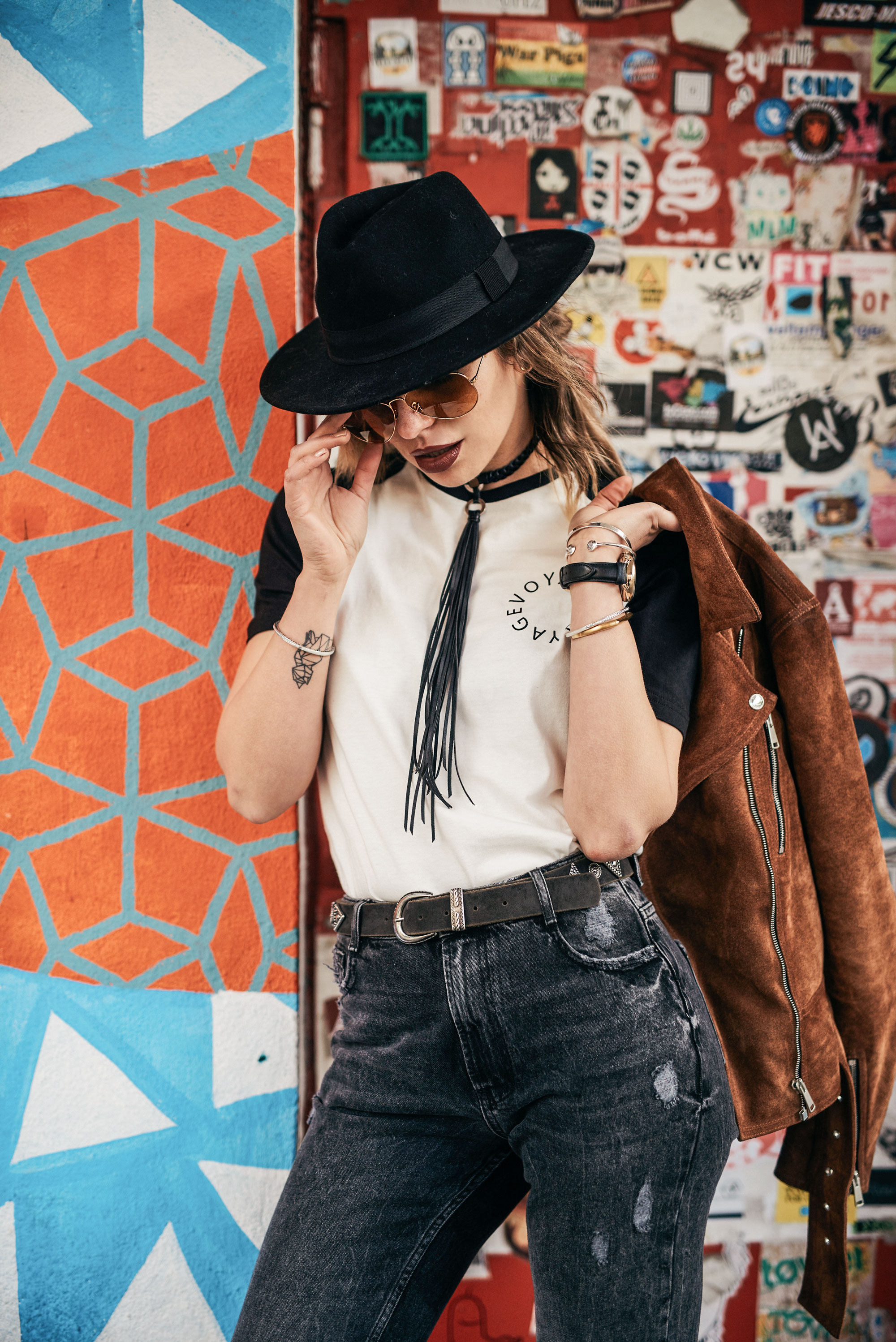 My big Anti-Coachella post | 5 reasons, why I'm not at Coachella | Festival style
Der große Anti-Coachella Post | 5 Gründe, warum ich nicht zum Coachella will | Festival style
