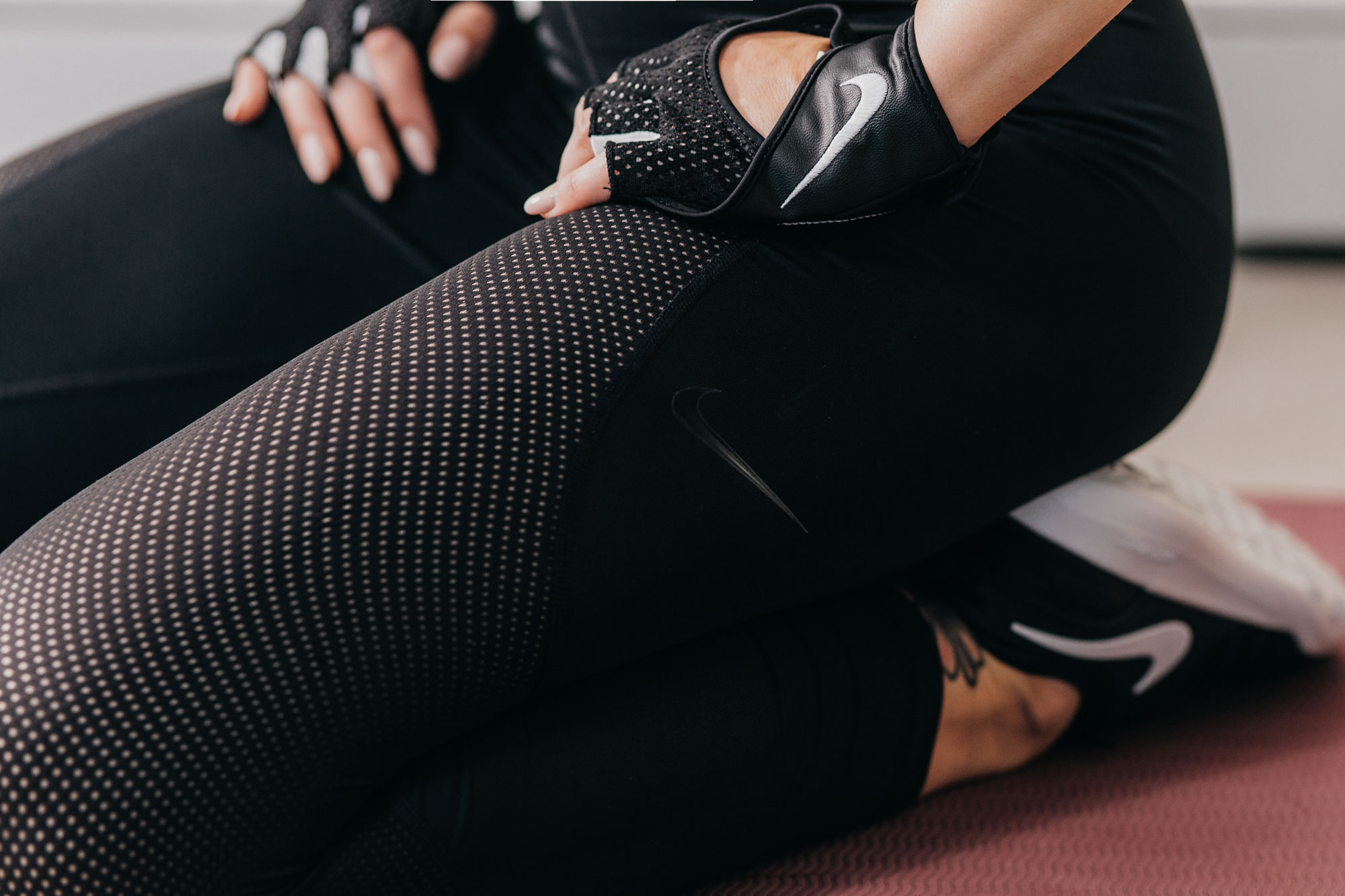 my work out routine with nike | sports | training | the perfect outfit for your HIIT training | experience with BBG / Sweat App from Kayla Itsnes