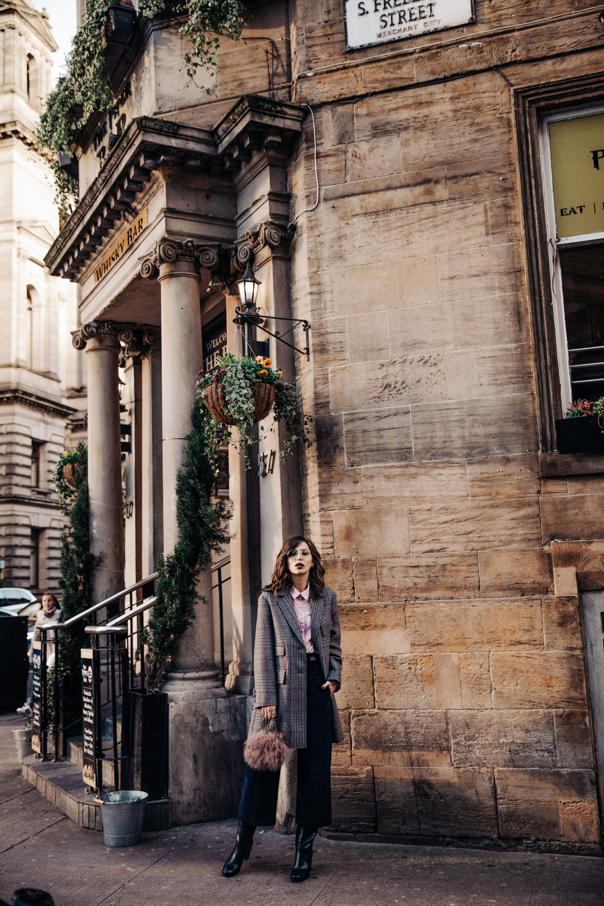 5 Tipps for Glasgow | Outfit: Max&Co. | Blogger | Street style | Fashion Editorial | Style: Autumn / Winter | Business | simple, effortless, chic, preppy | Scotland, London, UK
