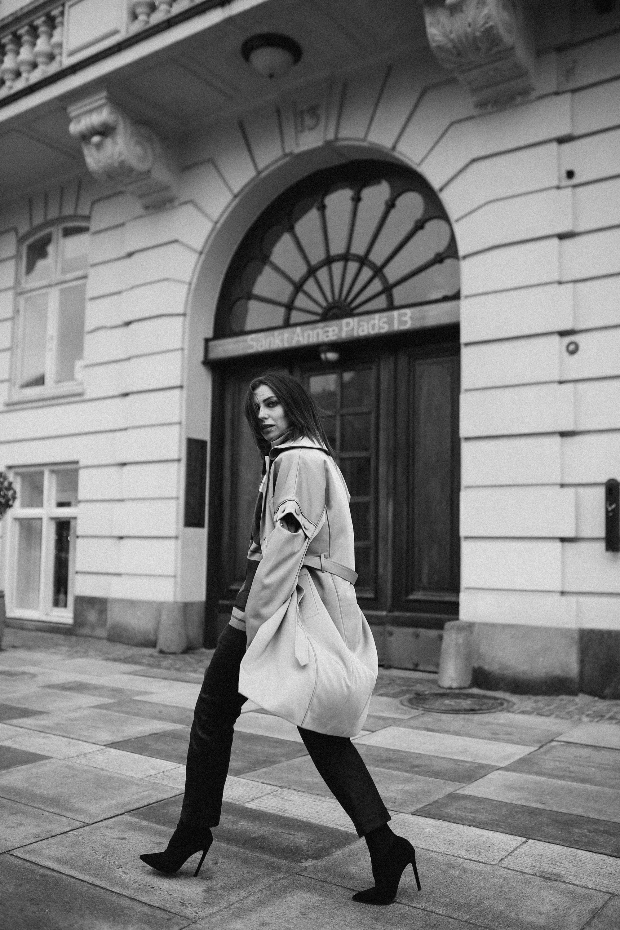 Street Style in Kopenhagen | Brands: Gestuz, By Malene Birger, Gabriela Hearst | Style: AW18 office, sexy, casual, business, edgy, checked, sophisticated | Fashion Blogger Editorial