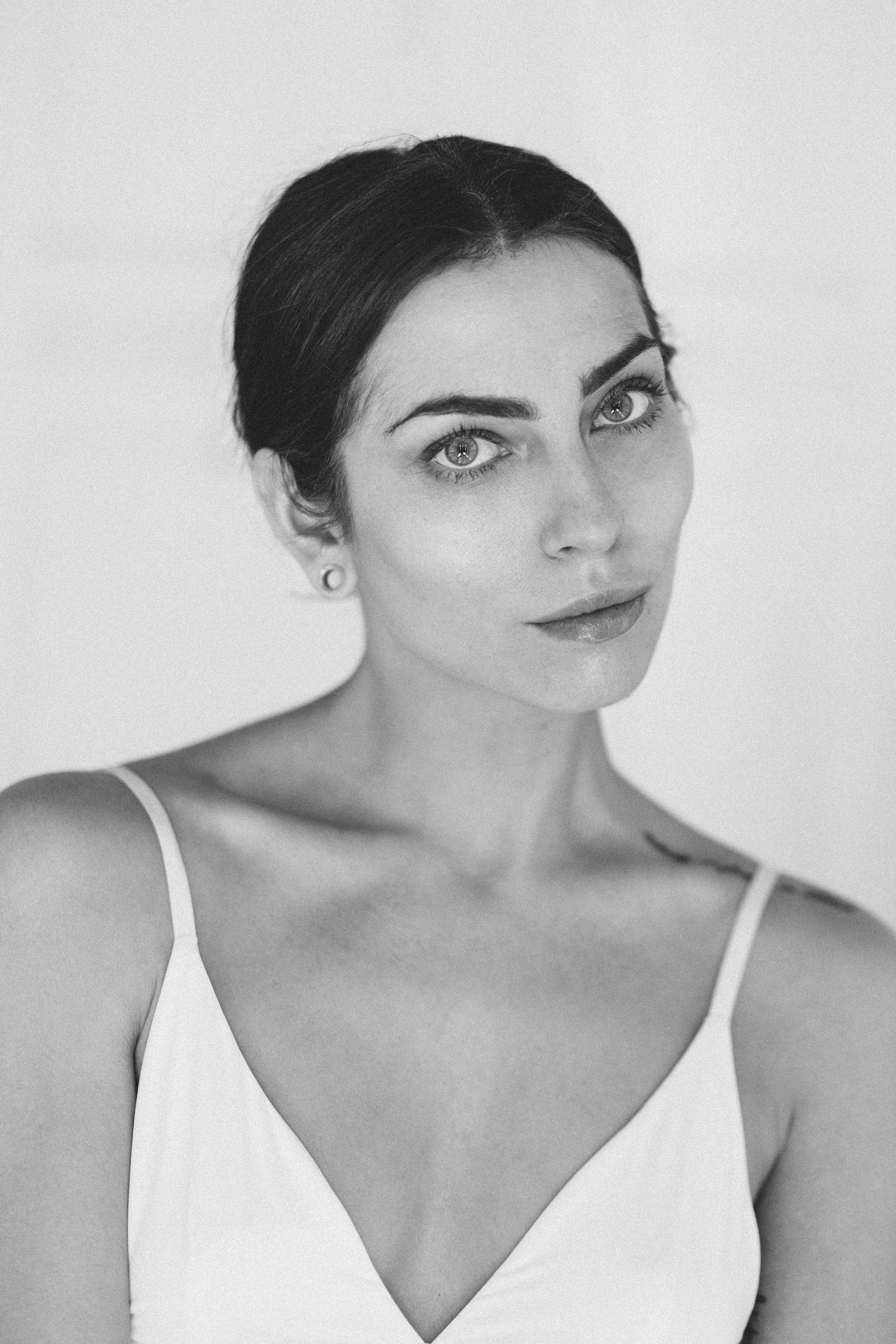 Paula's Choice Blogger Campaign | Portrait Shot Masha Sedgwick | Black & White