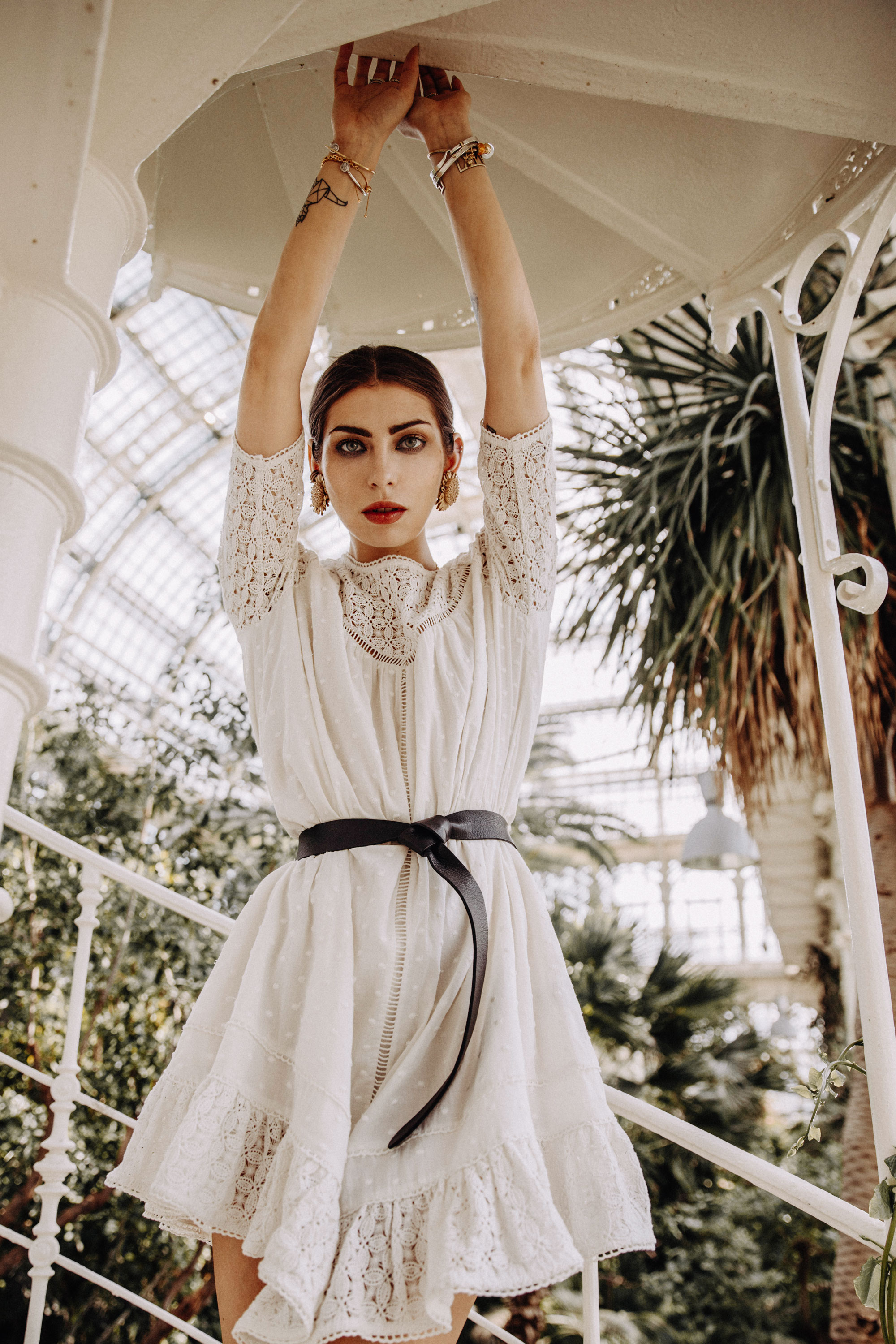 Greenery | Happy | Botanical Garden | Fashion | Style | Blogger | Masha Sedgwick | floral | summer | spring | dress | outfit | look | inspiration | editorial photography | Vienna | Austria | Palm house | dress