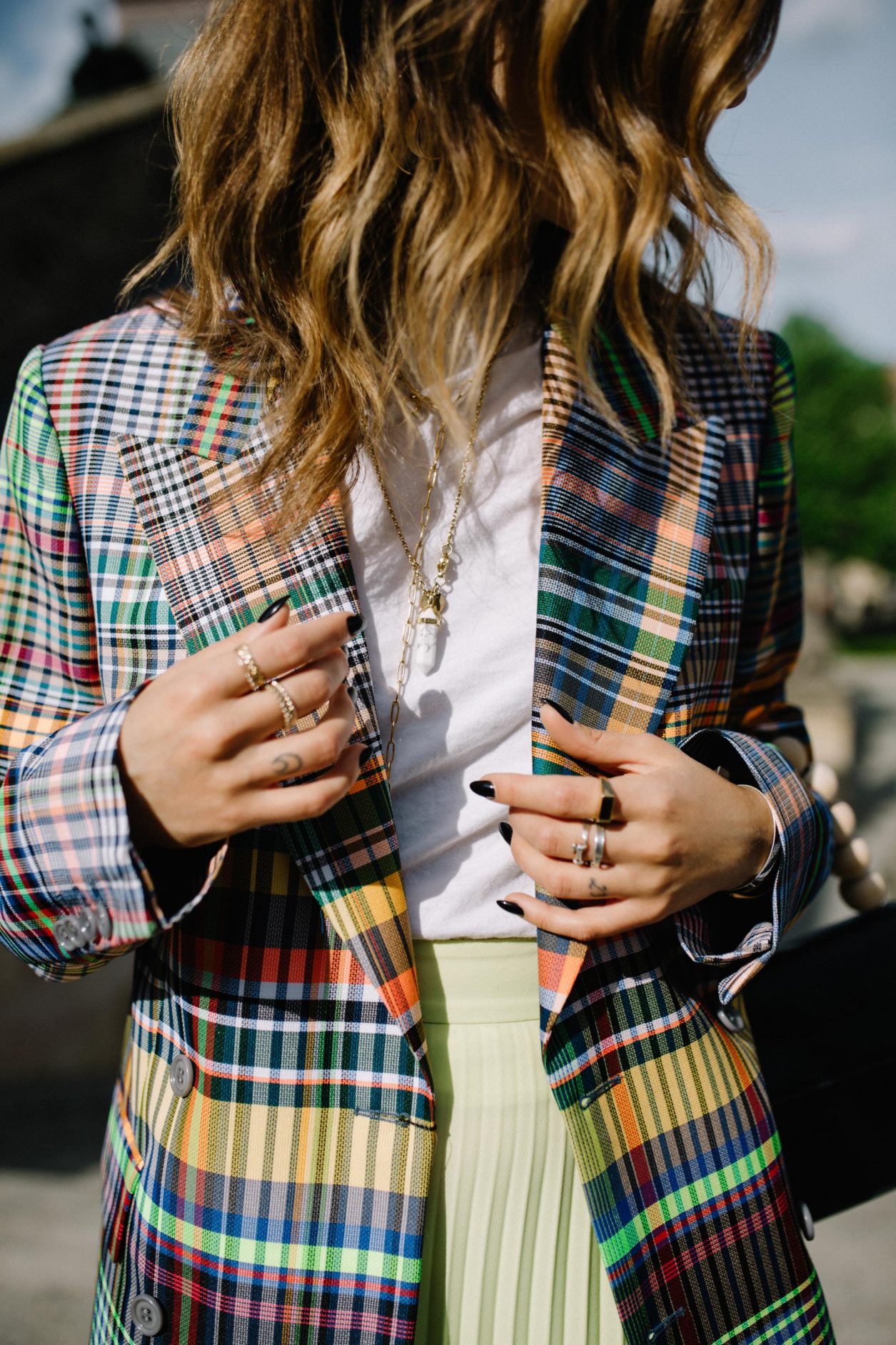 Streetstyle by Masha Sedgwick | Fashion blogger from Berlin, Germany Editorial Photography, make up, hair & beauty inspiration, daily outfit inspiration, best of ootd, lotd, look of the day, portrait photography, summer fashion trends 2019 | Style: sexy, edgy, chic, Scandinavian, minimalistic, effortless cool | outfit: neon green skirt by Artet, Dries van Noten Rainbow blazer, topshop bag, fine jewelry | Berlin Museumsinsel Shooting location
