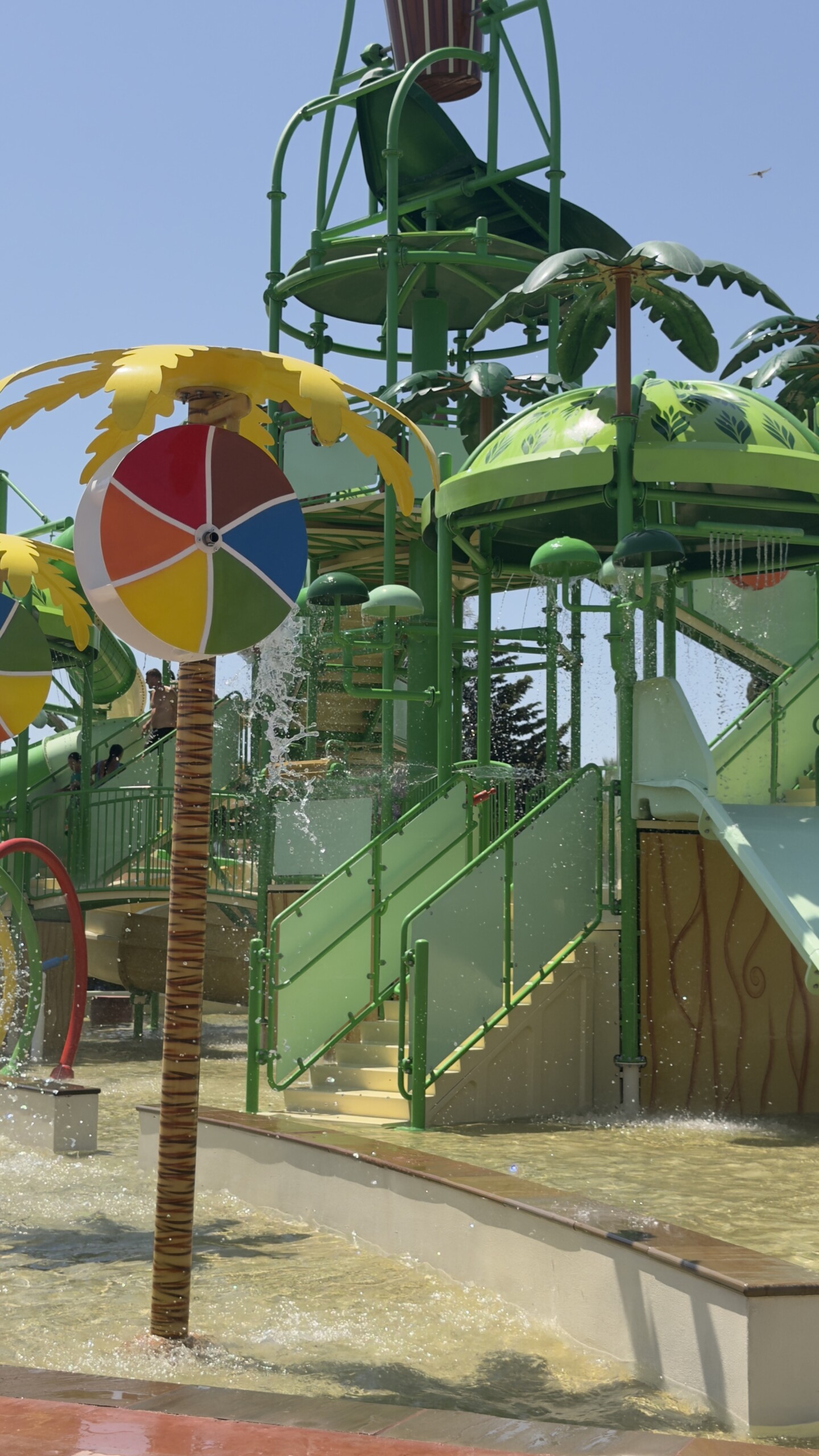 Wasserrutschen im Aqualand Saint-Cyprien